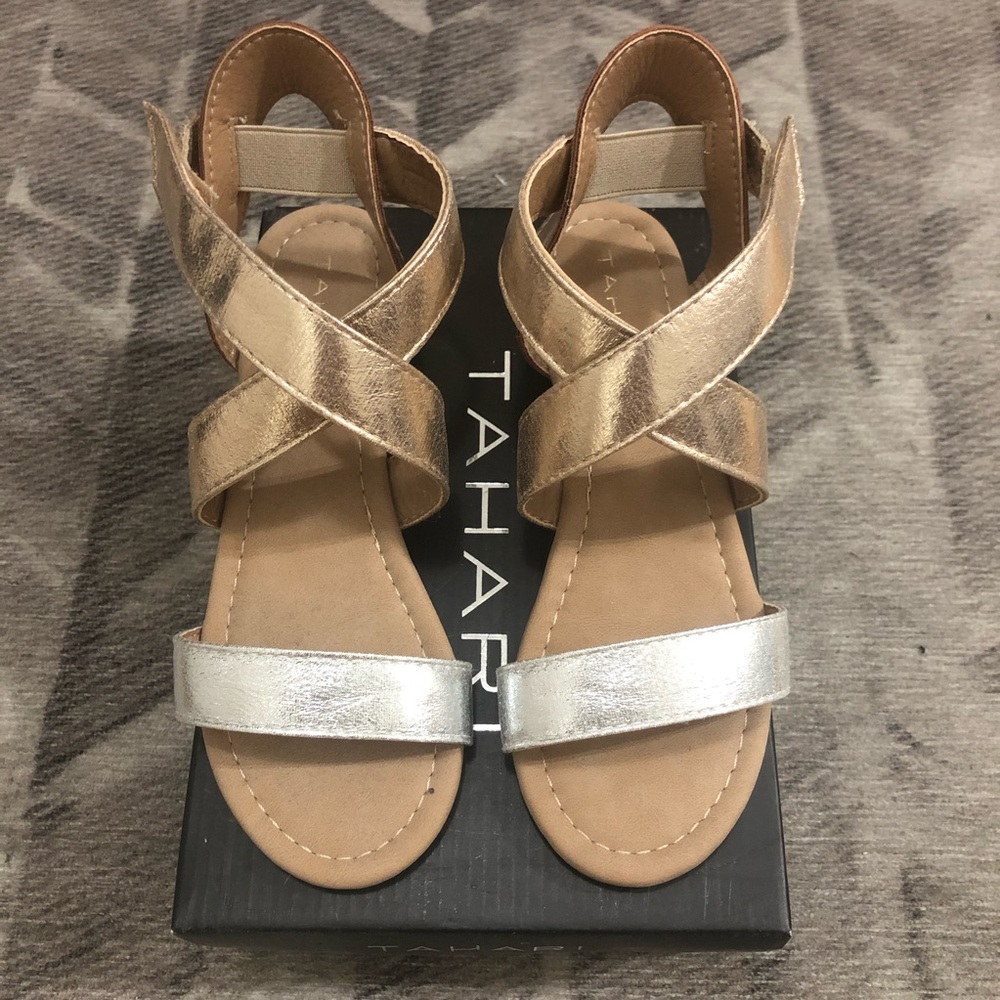 Girls Tahari mini wedge sandals shoes size 2